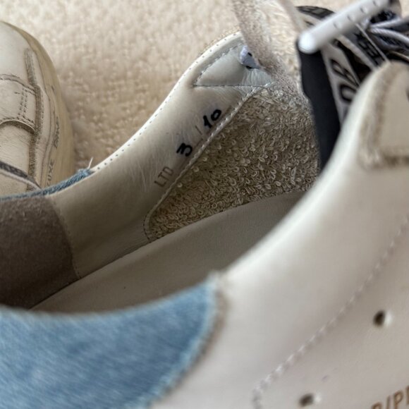 Golden Goose_  Hi Star Sneakers with Additional Lace Accessory - Picture 10 of 11